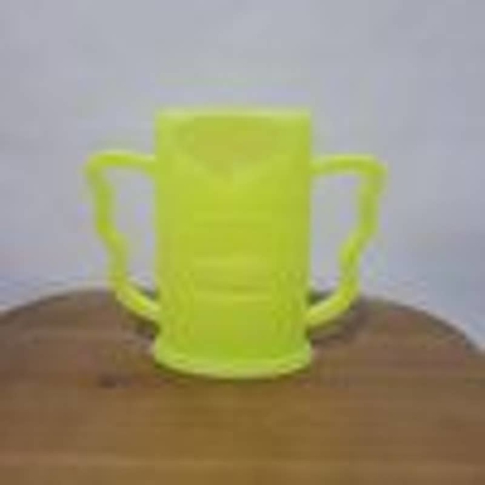 Dr Domar Squeeze Proof  With Open Bottom For Food Pouches & Juice Boxes